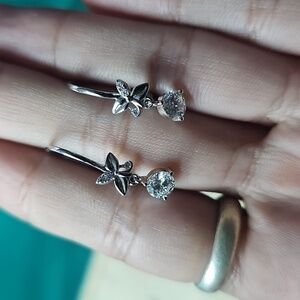 Elegant Silver Moissanite Earrings S295 With GRA